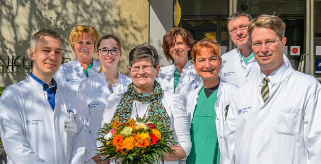 Forschung für das Sehen | Teambild mit acht Personen